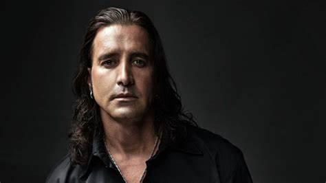 Scott Stapp Turns Down MÖTLEY CRÜE, Set To Rejoin CREED For Reunion