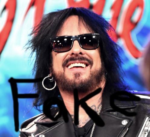 Footage Of MÖTLEY CRÜE’s Nikki Sixx Performing The Worst Bass Solo Of All Time