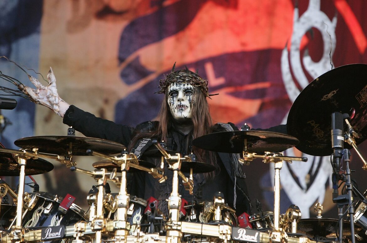 SLIPKNOT – Former Drummer Joey Jordison Dead At 46