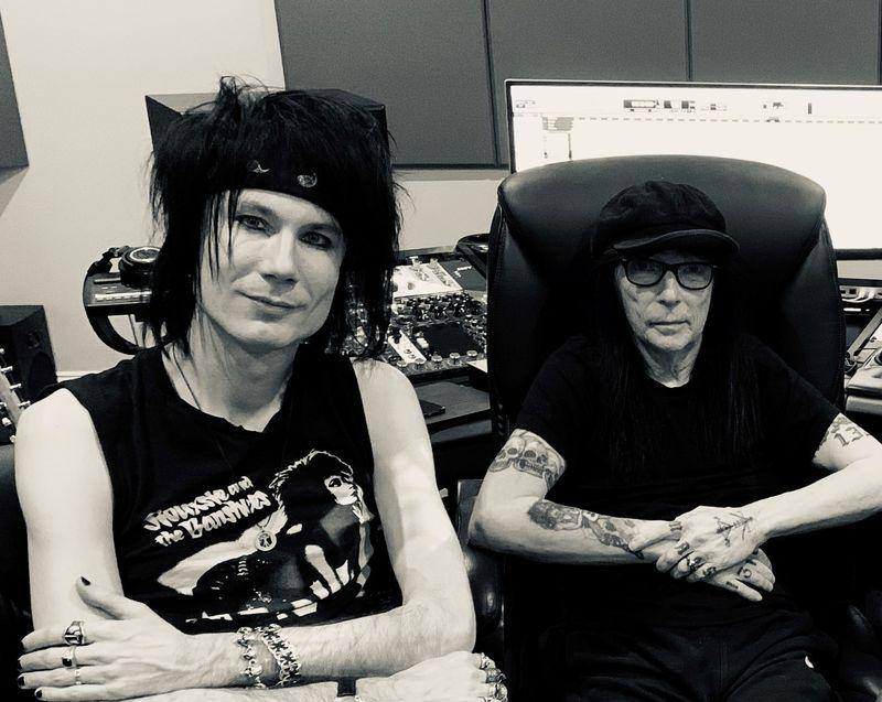 Ex-MÖTLEY CRÜE Guitarist Mick Mars Set to Unleash “Another Side Of Mars” Debut Solo Album, Music Is Not AI Composed (UPDATED)