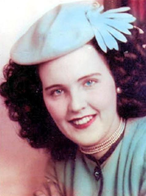 Elizabeth Short, Jigsaw and Temple Of The Dog